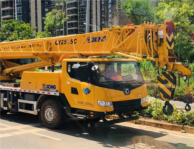 密山市大件设备吊装租赁吊车