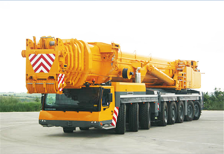 密山市精密设备吊装（如机床、仪器）需要特殊车型吗？